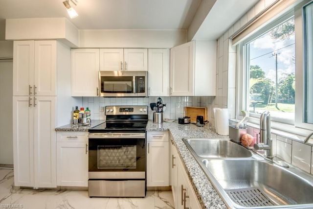 1236 El Dorado PKWY E, Cape Coral, FL 33904