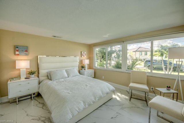 1236 El Dorado PKWY E, Cape Coral, FL 33904