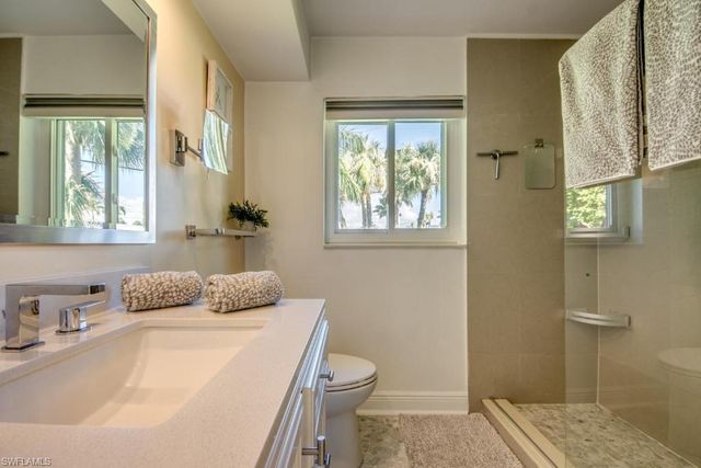 1236 El Dorado PKWY E, Cape Coral, FL 33904