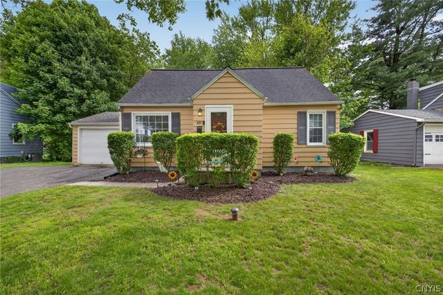 419 Fergerson Avenue, Clay, NY 13212