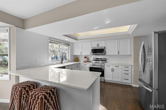 156 Highgrove Court, Chesterfield, MO 63005