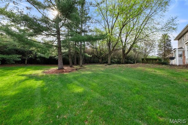 156 Highgrove Court, Chesterfield, MO 63005