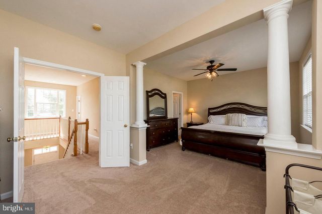 8913 YELLOWLEG CT, Gainesville, VA 20155