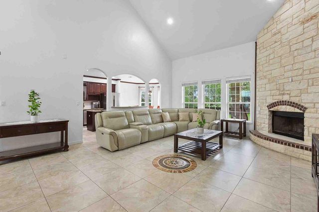 323 Woodbrook TRL, Buda, TX 78610
