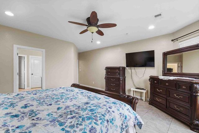 323 Woodbrook TRL, Buda, TX 78610