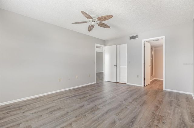 942 CAPRI ISLES BOULEVARD 207, Venice, FL 34292