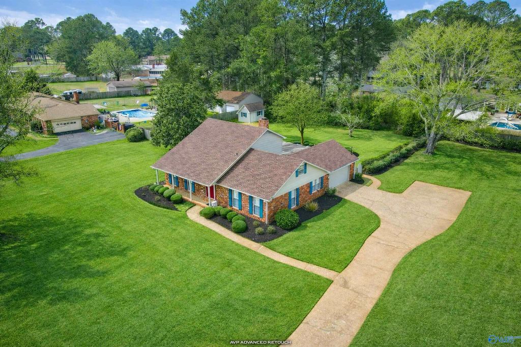 4205 Indian Hills Road, Decatur, AL 35603