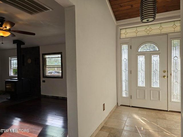 197 Wolfe Road, Sneedville, TN 37869