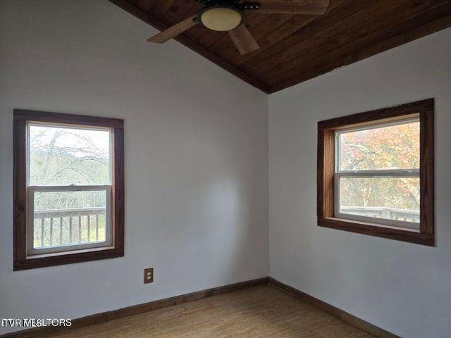 197 Wolfe Road, Sneedville, TN 37869