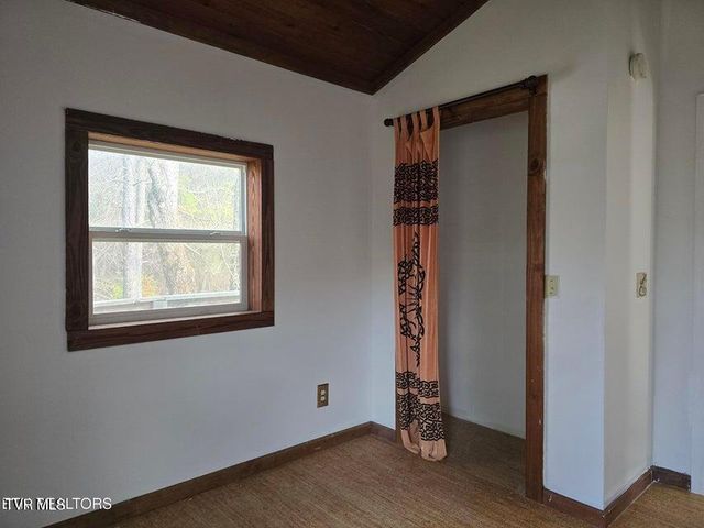 197 Wolfe Road, Sneedville, TN 37869