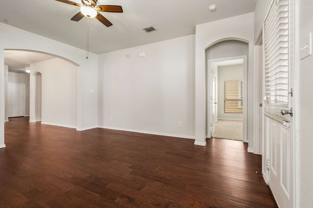 10969 Colonial Heights Lane, Fort Worth, TX 76179