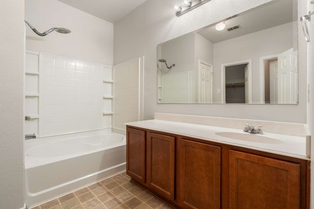 10969 Colonial Heights Lane, Fort Worth, TX 76179