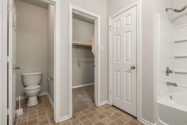 10969 Colonial Heights Lane, Fort Worth, TX 76179