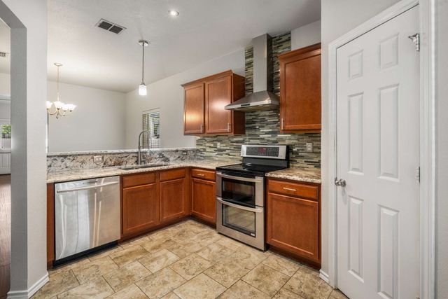 10969 Colonial Heights Lane, Fort Worth, TX 76179