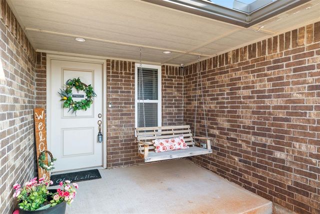 11001 NW 97th Street, Yukon, OK 73099