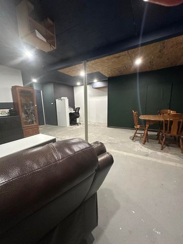 8 Locust Dr Drive, Peru, NY 12972