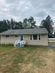 8 Locust Dr Drive, Peru, NY 12972