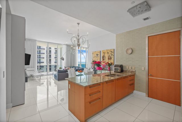 15901 Collins Avenue 3902, Sunny Isles Beach, FL 33160