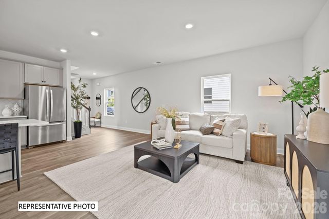 4009 Grommet Court, Matthews, NC 28105