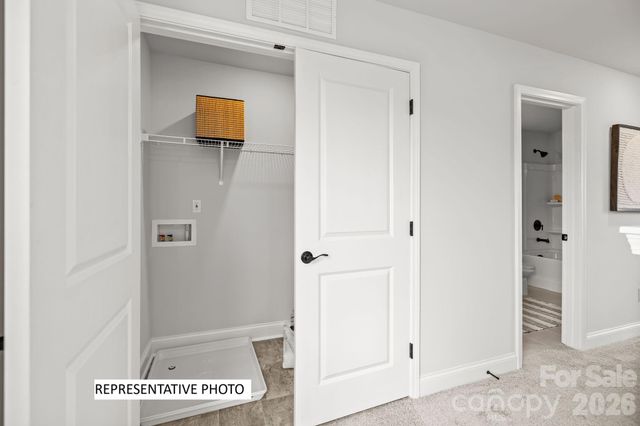 4009 Grommet Court, Matthews, NC 28105