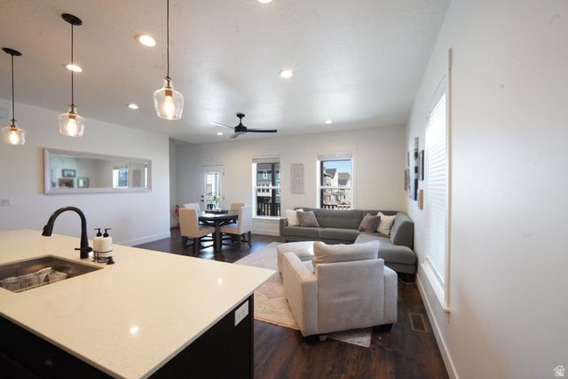 10726 S OQUIE RD, South Jordan, UT 84009