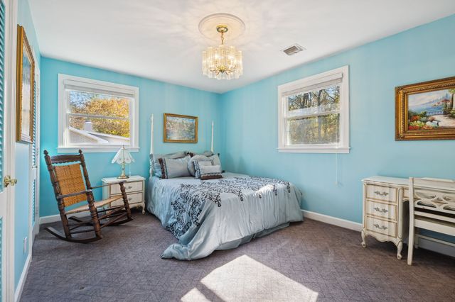 2745 Windemere Dr, Nashville, TN 37214