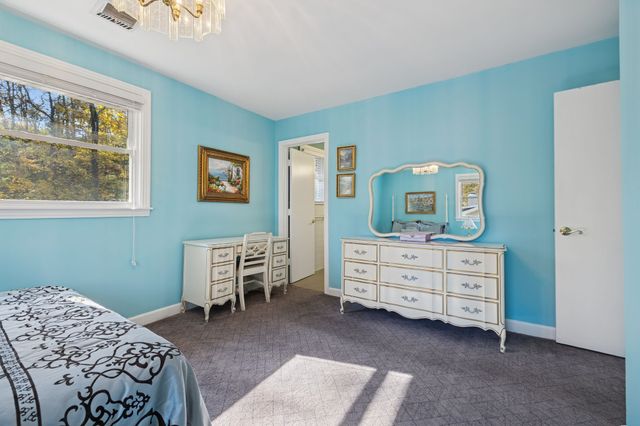 2745 Windemere Dr, Nashville, TN 37214