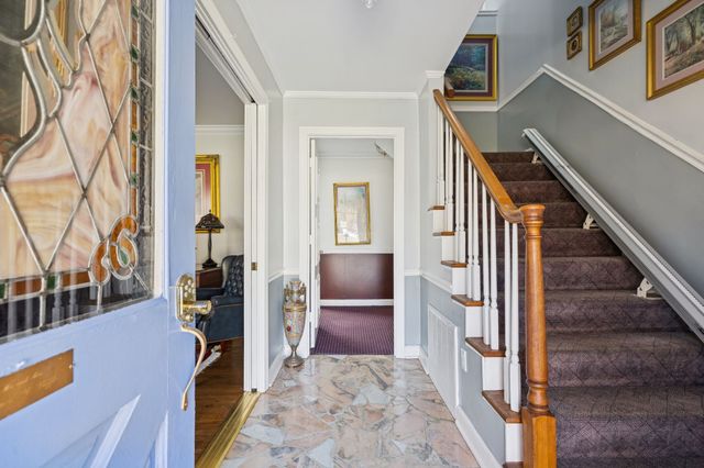 2745 Windemere Dr, Nashville, TN 37214