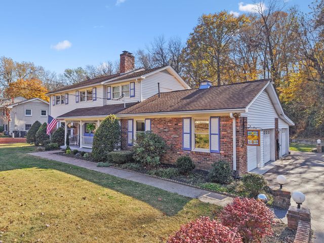 2745 Windemere Dr, Nashville, TN 37214