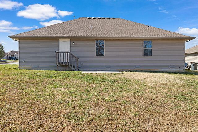 4100 N Grassland Drive, Ozark, MO 65721
