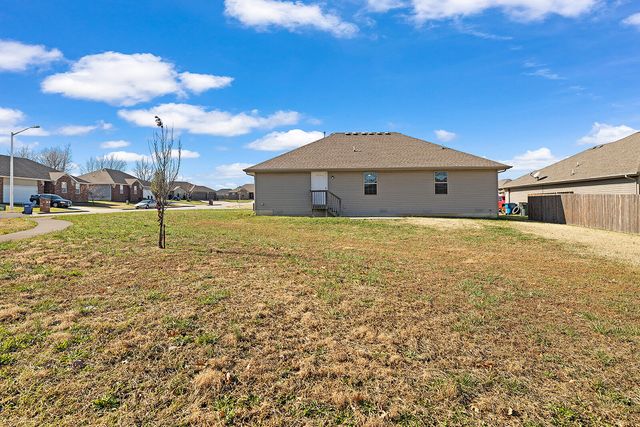 4100 N Grassland Drive, Ozark, MO 65721