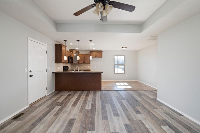 4100 N Grassland Drive, Ozark, MO 65721