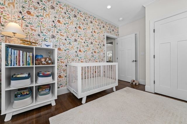 72-74 Manthorne Rd 74, Boston, MA 02132