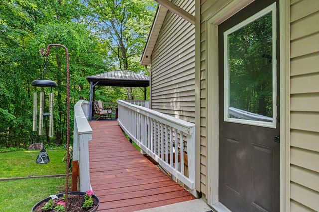 11024 W Peck Lake Road, Lowell, MI 49331