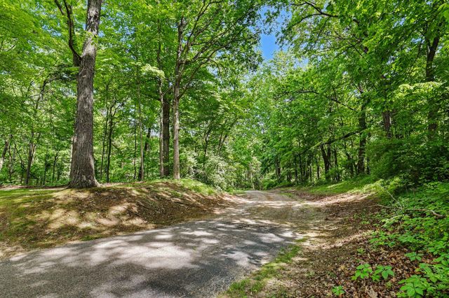 11024 W Peck Lake Road, Lowell, MI 49331