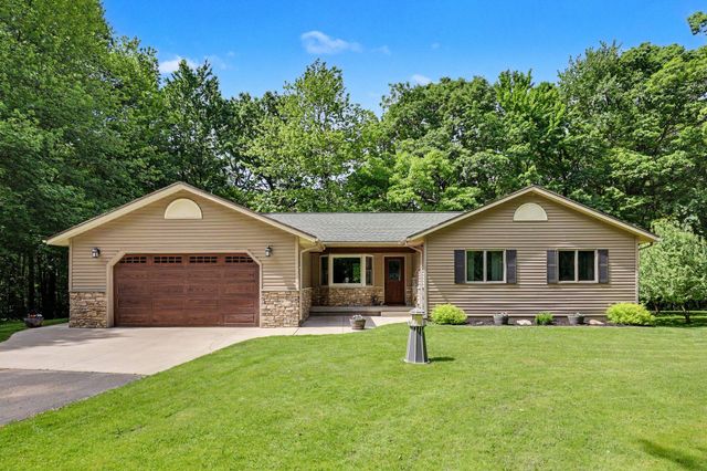 11024 W Peck Lake Road, Lowell, MI 49331