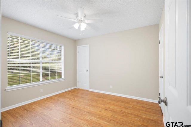 1322 E Hankerson St, Tyler, TX 75701