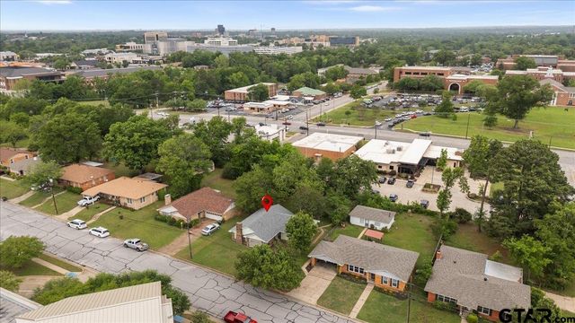 1322 E Hankerson St, Tyler, TX 75701