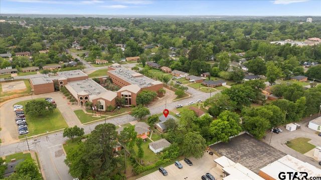 1322 E Hankerson St, Tyler, TX 75701