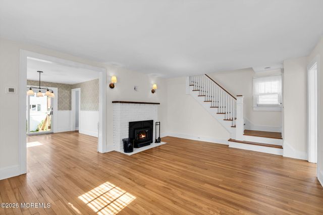 103 Mclaren Street, Red Bank, NJ 07701