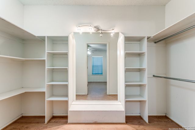 11102 Whisper Hollow, San Antonio, TX 78230