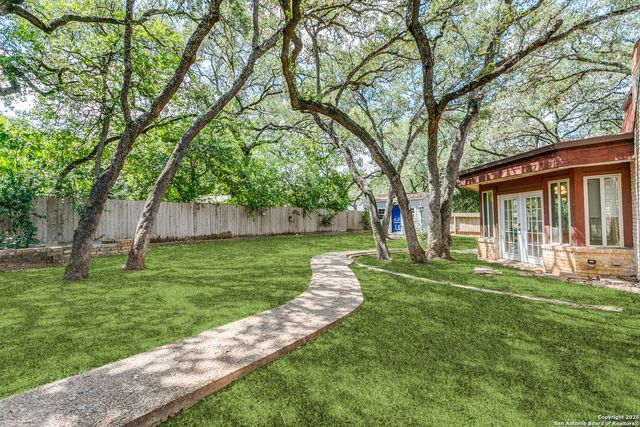 11102 Whisper Hollow, San Antonio, TX 78230