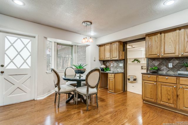 11102 Whisper Hollow, San Antonio, TX 78230