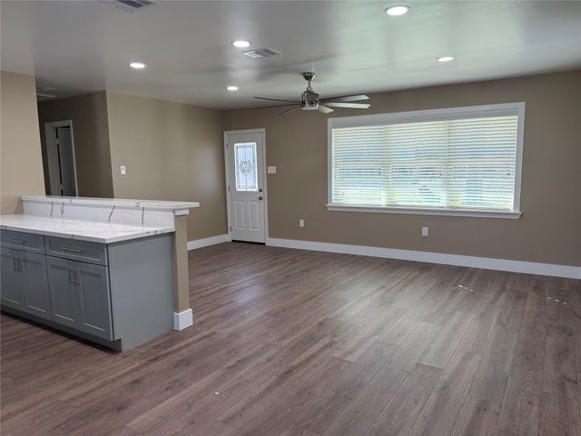 4127 Colgate Street, Houston, TX 77087