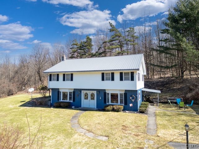 1214 Elizabethtown Rd, German Flatts, NY 13357