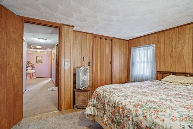 1214 Elizabethtown Rd, German Flatts, NY 13357