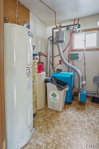 1214 Elizabethtown Rd, German Flatts, NY 13357