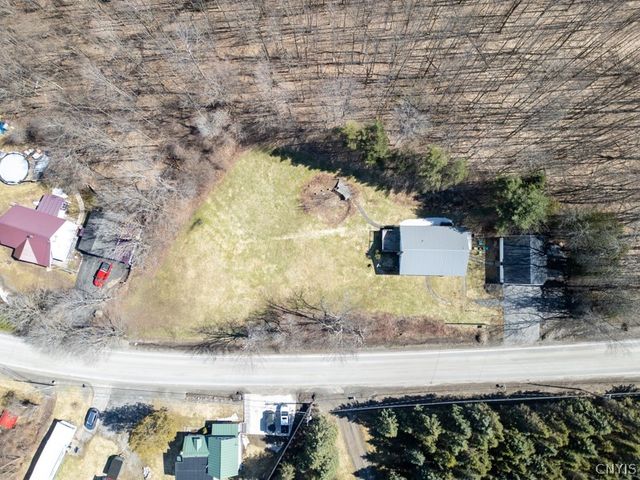 1214 Elizabethtown Rd, German Flatts, NY 13357