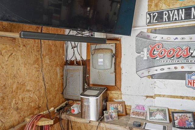 1214 Elizabethtown Rd, German Flatts, NY 13357