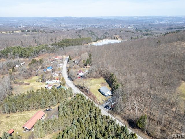 1214 Elizabethtown Rd, German Flatts, NY 13357